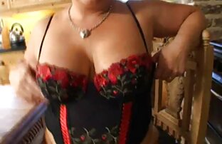 A jovem Trisha brinca com rata apertada melhores brasileiras porno